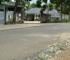 Em bán rẻ Lô đất Mặt Tiền nhựa (10x50=500m2) Thổ cư, Dân đông,Đường Thông Thương,Giá 560tr