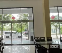 > BÁN HOTELL 3 SAO -SÁT CẢNG-TRUNG TÂM DU LỊCH BẬC NHẤT MIỀN BẮC
DÒNG TIỀN 2,4 TỶ/ NĂM