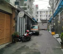 Bán nhà hẻm xe hơi Luỹ Bán Bích, DT: 66m2 nở hậu, nhỉnh 5tỷ