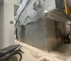 NHÀ ĐẸP 5 TẦNG QUAN NHÂN ; GẦN PHỐ; NGÕ THÔNG;DIỆN TÍCH 30M2;  GIÁ HƠN 4TỶ