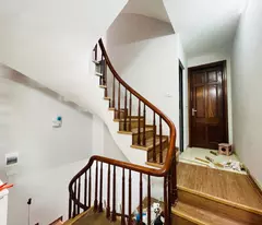 Bán nhà Yên Bình 36m2 5 tầng,Hàng xóm KĐT Văn Quán, ô tô 10m 6,75 tỷ.