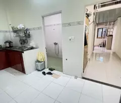 Chỉ 2 Tỷ, 2PN, ngang 5m, LÊ ĐÌNH KY, dân cư đông đúc, gần bến xe.