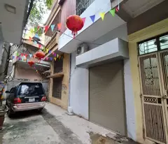 BÁN NHÀ CẤP 4 NGÕ RỘNG- Ô TÔ VÀO NHÀ - NGÕ THẲNG TẮP - 30M RA PHỐ - BÁN ĐẤT TẶNG NHÀ - SỔ VUÔNG