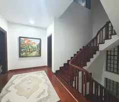 BÁN BIỆT THỰ HOA BẰNG - BIỆT THỰ CẦU GIẤY - CỰC HIẾM - NHÀ MẶT TIỀN  KHỦNG - Ô TÔ VÀO NHÀ - SÁT