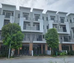 Chính chủ bán nhà LK Vị trí đối diện chung cư khu Centa Diamond Vship Từ Sơn, Bắc Ninh; 0904589009