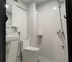 BÁN NHÀ 5 TẦNG ĐƯỜNG HOÀNG HOA THÁM, KHU BA ĐÌNH, VỊ TRÍ ĐẸP, NGÕ THÔNG GIÁ 7 TỶ