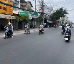 Bán nhà 2 lầu 4x27m, giá 12 tỷ mặt tiền Nguyễn Ảnh Thủ, Quận 12 - LH ngay 0919781159