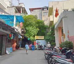 Có 102 Thịnh Quang, Đống Đa 5 tầng 7P 40m 7.9 tỷ có thương lượng