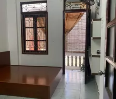 Có 102 Thịnh Quang, Đống Đa 5 tầng 7P 40m 7.9 tỷ có thương lượng