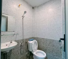 Nhà đẹp Diện tích SD 84 m đúc 4 tấm Q4 hơn 3,5 tỷ cách Q1 - 100 m