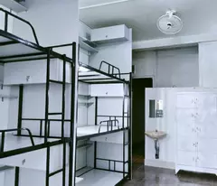 Bán Nhà MẶT TIỀN KINH DOANH  ĐƯỜNG NHỰA 10M TÔ KÝ 4x20 4 TẦNG DÒNG TIỀN 30TR Chưa Tới 5Tỷ 850