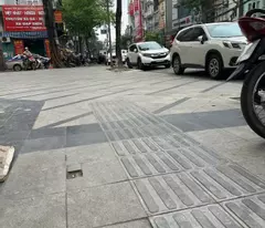 LẠC LONG QUÂN, TÂY HỒ, NHÀ 3 TẦNG MẶT PHỐ, VỈA HÈ RỘNG, GẦN HỒ TÂY 18M2 GIÁ 6.95 TỶ