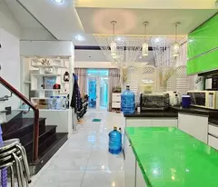 Nguyễn Công Trứ Phường 19 Bình Thạnh.