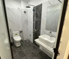 Nhà 5 Tầng, 38m2, Ô Tô Đỗ Cửa, Lô Góc Thoáng, Biên Giang - Hà Đông, 2.85 tỷ