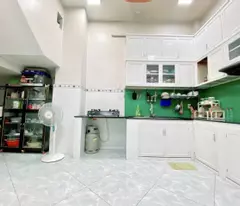 BÁN NHÀ ĐẸP HẺM OTO NGUYỄN HỮU THỌ,Q7 ,gần 100M2 - NHỈNH 6 TỶ.