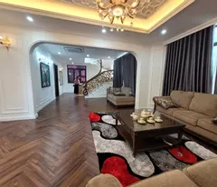 Bán Nhà Tập Thể Phố Hồng Mai – 80m2, Chỉ 2.15 Tỷ, OTO, 3 Thoáng