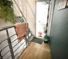 Ngã 5 Ô Chợ Dừa,  2 ngoặt tổng 50m ra tới đường Khâm Thiên. Sổ 27m2 - Hơn 4 Tỷ 1 xíu