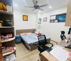Bán nhà chung cư Trung Hòa, Cầu Giấy. 55m2 với 2 ngủ. Giá 3x tỷ nhỏ