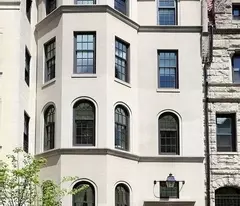 Building cỡ nhỏ– Hàng Bài – 895m2 – 2 tầng – 13m mặt tiền.Xây Building quá tuyệt vời.