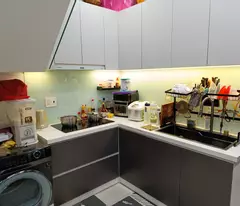 Chính chủ 239/52 Nhà Bà Hom Q6, 2 Tầng, DT 30m² (Nở Hậu), Cách HXH 20m, Chỉ 3.7 Tỷ