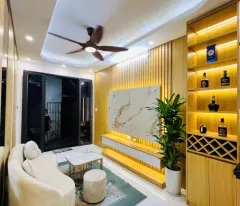 NHÀ ĐẸP  Quan Nhân  5 TẦNG; NGÕ THÔNG 3 GÁC; GẦN HỒ; GIÁ NHỈNH 4 TỶ