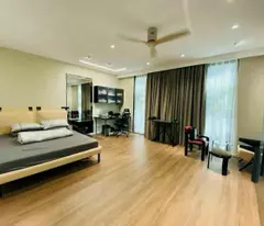 siêu phẩm Bồ Đề-Ái Mộ, 65m x 7 tầng, MT 6m, thang máy, gara, ôtô tránh, kinh doanh