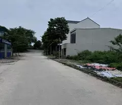BÁN NHÀ TẠI KHU ĐẤT DỊCH VỤ ĐỒNG TÍA CHÚC SƠN