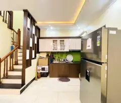 Bán nhà Nguyễn Sơn, Long Biên - 73m2 - 5T - 9,3 tỷ - ô tô đỗ cửa, nhà đẹp, ô chờ thang máy