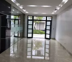 Bán nhanh liền kề Vinhomes Gardenia, 94m2  5 tầng, thang máy, hoàn thiện đẹp