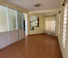 Cho thuê Villa sân vườn Thảo Điền 10x20 4PN 4WC đường xe hơi, đậu 2 xe thoải mái chỉ 30 triệu -