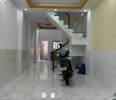 Ni Sư Huỳnh Liên Quận Tân Bình Phường 10.