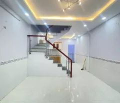 Bán mặt tiền đường nhánh Tân Chánh Hiệp 18 (Huỳnh Thị Hai), Q12. Giá rẻ 3.88T