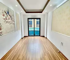 BÁN GẤP NHÀ BIÊN GIANG- Ô TÔ - GẦN QL6 - CHỈ 3.2 TỶ - 5 TẦNG