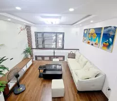Kim Giang nhà đẹp, gần ô tô đỗ, 30m2, 6 tầng hơn 5 tỷ