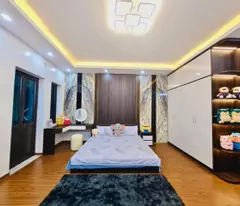Bán Nhà Thuỵ Khuê  52m2-6,5tỷ-Lô Góc -Ngõ Nông 10m oto Đỗ -Dân Trí
