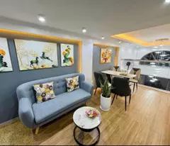 Bán Nhà Yên Hoà 40m2 - Nhỉnh 6 Tỷ - 20m ra ngõ ô tô tránh - 6 tầng đủ công năng - Full nội thất