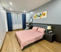 Bán Nhà Yên Hoà 40m2 - Nhỉnh 6 Tỷ - 20m ra ngõ ô tô tránh - 6 tầng đủ công năng - Full nội thất