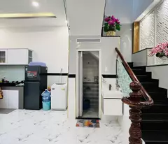 Bán Nhà Gấp 4 Tỷ 9 DT 5 x 10 4 PN 5 WC Tây Lân Bình Tân