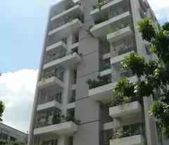 Building cỡ nhỏ – Cầu Gỗ - 100m2 – 8 tầng – 86 tỷ. Dòng tiền 1.8 tỷ/năm.