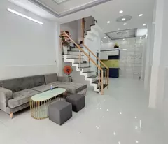 NHÀ 1/CHIẾN LƯỢC - NGAY TRƯƠNG PHƯỚC PHAN - HẺM 5M - 2 TẦNG 2PN - 40M2 SỔ NỞ HẬU GIÁ 3.8 TỶ