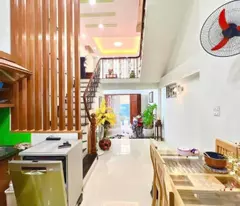 BÁN NHÀ TRÍCH SÀI 68m2 - 7 tỷ - LÔ GÓC - NGÕ THÔNG - 30m OTO ĐỖ - DÂN TRÍ CAO
