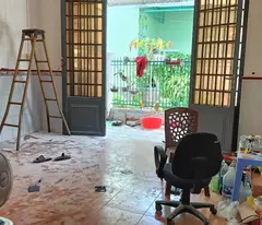 152. Nhà 2 Góc Mặt Tiền 5 Triệu 2 Phòng Ngủ Khu Dân Cư 3A(Đang Sơ Bê Lại)