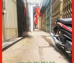 Nhà Xinh  Ngõ 262   NGUYỄN TRÃI - LÔ GÓC 48m2 x 4T x MT4 x  7,75 Tỷ LH 082.996.828