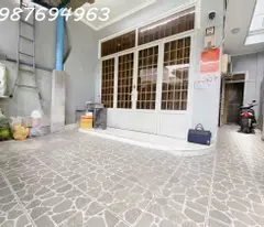 QUẬN 7, HUỲNH TẤN PHÁT - NHÀ 1 TRỆT 1 LẦU ĐÚC - CÓ 5 PHÒNG CHO THUÊ HƠN 10TR - CÁCH MẶT TIỀN ĐƯỜNG