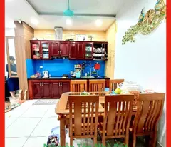 Nhà Đẹp  Ngõ 477  Phố  NGUYỄN TRÃI - DT 40m2 x 4T x MT3.9  x 6,5 Tỷ LH82.996.8289