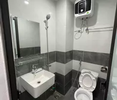 XUÂN ĐỈNH - NGOẠI GIAO ĐOÀN - MẬT ĐỘ LỚN - DÒNG TIỀN ĐỈNH- 22 PHÒNG - 1.2 TỈ /NĂM