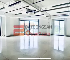 Cho thuê tòa văn phòng Thạnh Mỹ Lợi Quận 2 góc 2 mặt tiền đường Trương Văn Bang và Tạ Hiện 16x20
