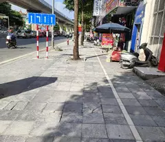 SIÊU HIẾM.....MẶT PHỐ QUANG TRUNG - HÀ ĐÔNG - KINH DOANH SẦM UẤT - KINH DOANH ĐA DẠNG CÁC LOẠI