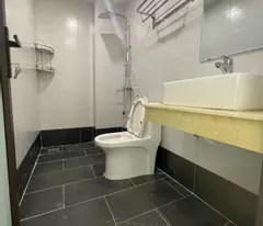 KHÔNG TÌM ĐƯỢC CĂN THỨ HAI TẠI HÀ ĐÔNG - NHÀ XÂY 5 TẦNG - Ô TÔ SÁT CẠNH - GIÁ CHỈ 2.55 TỶ