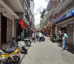 Bán nhà phố Minh Khai, Hai Bà Trưng 40m, mt 4.3m. Giá: 12.6 tỷ